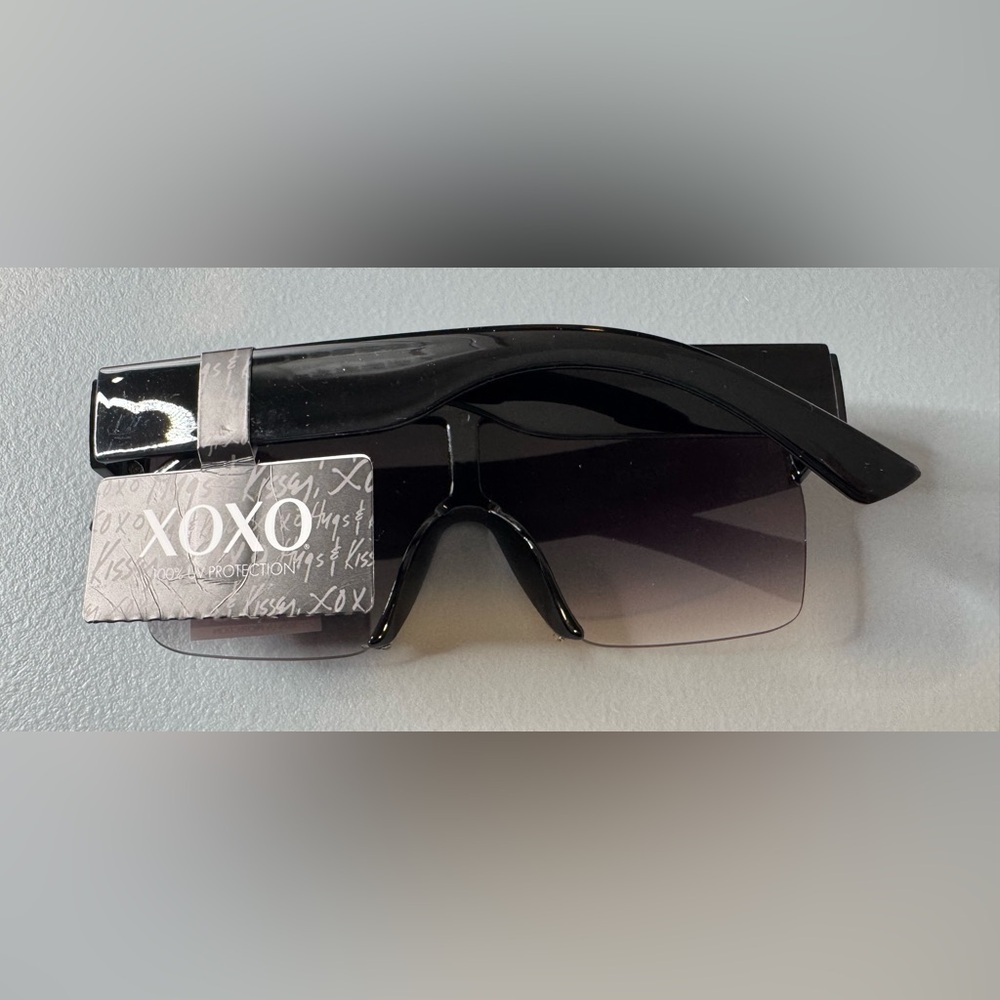 XOXO Glam Black square Sunglasses with Rhinestone Accents Y2K - Picture 3 of 5